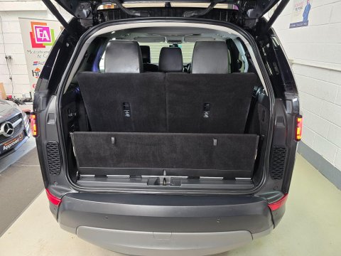 Land Rover Discovery 3.0 TD V6 HSE Luxury Auto 4WD Euro 6 (s/s) 5dr 14