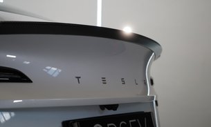 Tesla Model 3 RWD White Interior c300 Mile Range Vented Seats GROK AI One Owner VAT Q 13