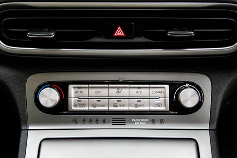 Hyundai KONA ULTIMATE 39