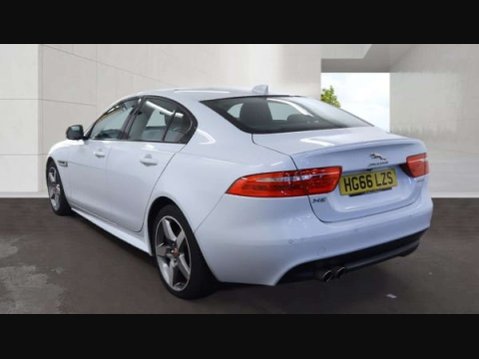 Jaguar XE 2.0 XE R-Sport D Auto 4dr 5