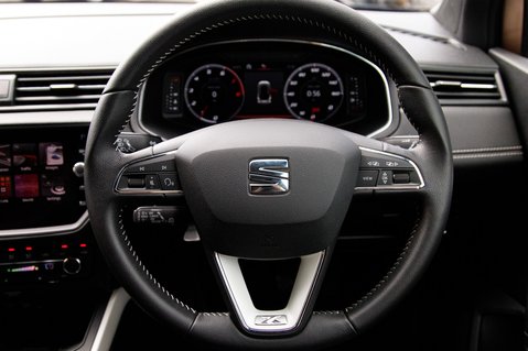 SEAT Arona TSI XCELLENCE LUX 20