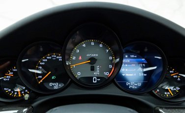 Porsche 911 GT3 RS (991.2) 14