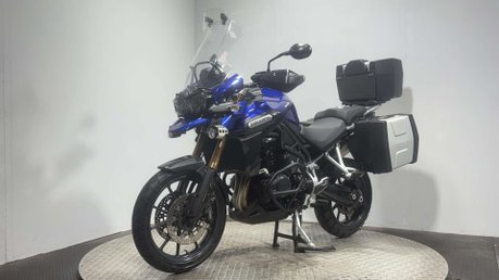 Triumph Explorer 1215 2012 only 25k full luggage arrow exhaust new MOT tourer 6