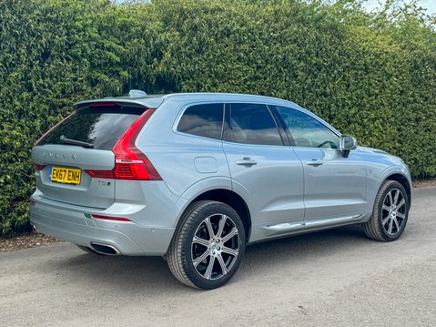 Volvo XC60 2.0 T5 Inscription Pro SUV 5dr Petrol Auto AWD Euro 6 (s/s) (254 ps) 4