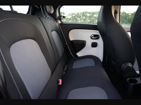 Renault Twingo 1.0 SCe Play Euro 6 5dr 19