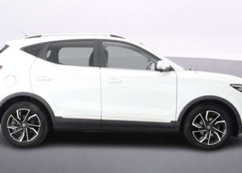 MG ZS 1.0 T-GDI Exclusive SUV 5dr Petrol Auto Euro 6 (111 ps) 8