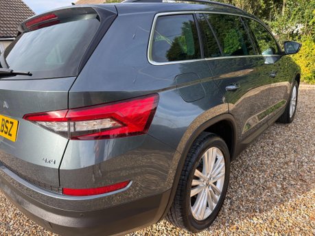 Skoda Kodiaq 2.0 TDI SE L DSG 4WD Euro 6 (s/s) 5dr (7 Seat) 8