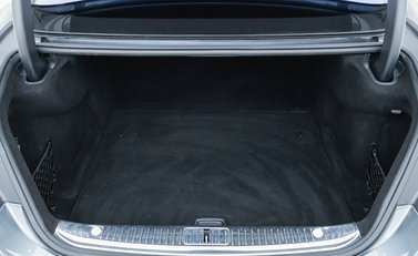 Mercedes-Benz S63 AMG Coupe 34