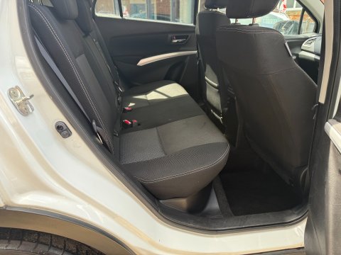 Suzuki SX4 S-Cross SZ-T 12