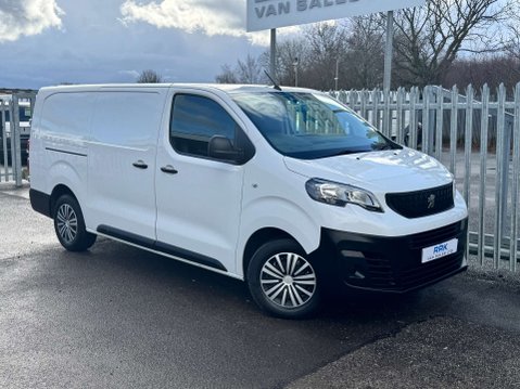 Peugeot Expert 2.0 Expert Professional Premium+ L2 Blue HDi A 15