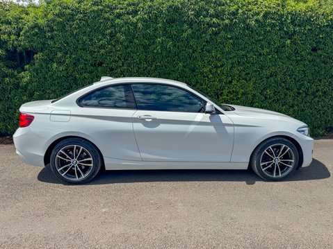 BMW 2 Series 1.5 218i GPF Sport Coupe 2dr Petrol Auto Euro 6 (s/s) (136 ps) 31