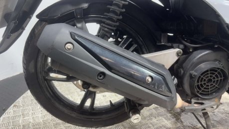 Peugeot Tweet GT 2023 RUNNING PROJECT LEARNER SCOOTER 125CC NEEDS WORK 17