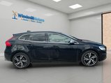 Volvo V40 2.0 D3 R-Design Nav Plus Euro 6 (s/s) 5dr 4