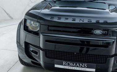 Land Rover Defender 110 V8 P525 27