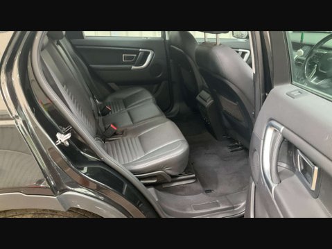 Land Rover Discovery Sport 2.0 Discovery Sport Luxury HSE TD4 Auto 4WD 5dr 10