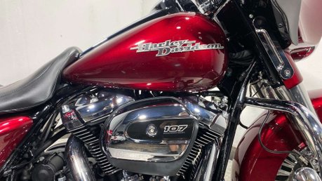 Harley-Davidson Touring 1745 FLHXS Street Glide Special Euro 4 53