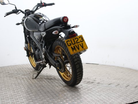 Yamaha XSR125 XSR 125 (MTM125) LEGACY 2