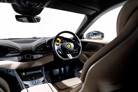 Ferrari Purosangue HUGE SPEC. WARRANTY. HISTORIC PAINT. CARBON INT/EXT PACK. PANO ROOF. 34