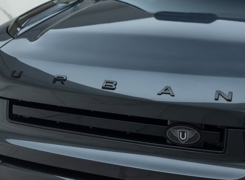 Land Rover Defender 90 V8 P525 32