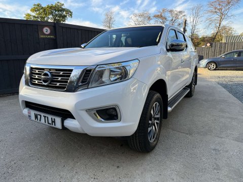 Nissan Navara 2.3 Navara N-Connecta dCi 4WD 5dr 27