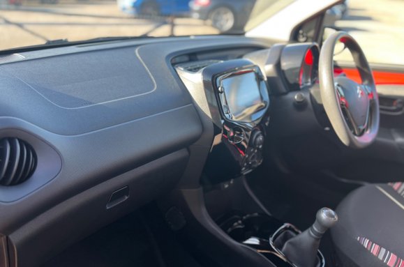 Citroen C1 1.0 FEEL LOW INSURANCE 25