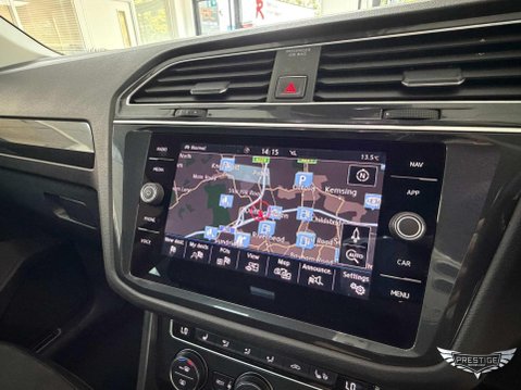 Volkswagen Tiguan 2.0 TSI SEL DSG 4Motion Euro 6 (s/s) 5dr 33