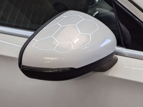 Mercedes-Benz A Class 1.3 A 200 AMG Line Exeutive Auto 5dr 27