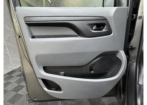 Vauxhall Vivaro 1.5 Turbo D 2900 Sportive Panel Van 5dr Diesel Manual L2 H1 Euro 6 (s/s) (1 42