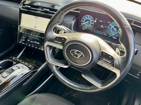 Hyundai TUCSON 1.6 h T-GDi Premium SUV 5dr Petrol Hybrid Auto Euro 6 (s/s) (230 ps) 2