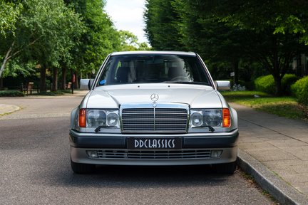 Mercedes-Benz E Class 500E 5