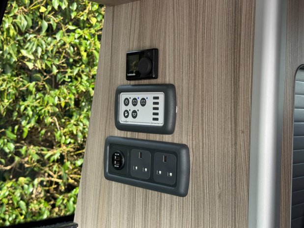 Volkswagen Transporter Camper | Revolution Campers | 4 Berth | Captains Seats | T28 | Euro 6 16