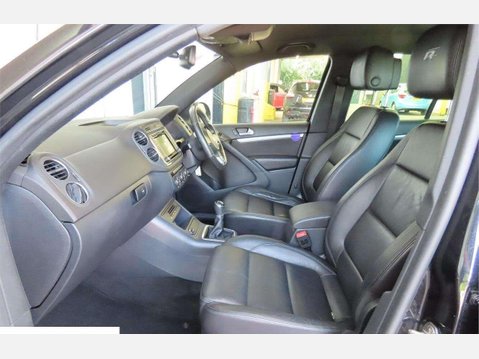 Volkswagen Tiguan 2.0 TDI BlueMotion Tech R-Line Edition 4WD Euro 6 (s/s) 5dr 4