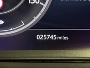 Land Rover Discovery SD6 36 Commercial HSE 38