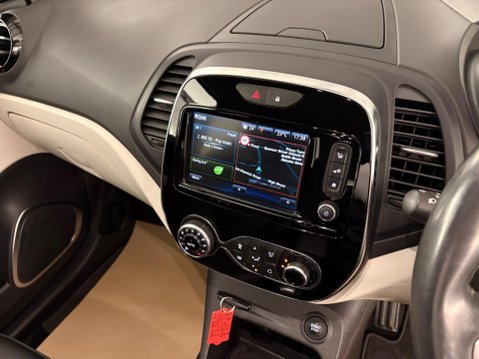 Renault Captur 1.3 TCe ENERGY GT Line EDC Euro 6 (s/s) 5dr 14