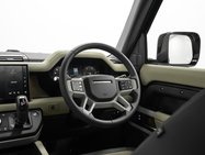 Land Rover Defender 3.0 D250 MHEV X-Dynamic HSE SUV 3dr Diesel Auto 4WD Euro 6 (s/s) (250 ps) 4