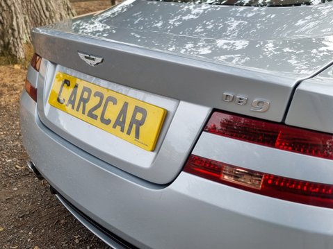 Aston Martin DB9 V12 5