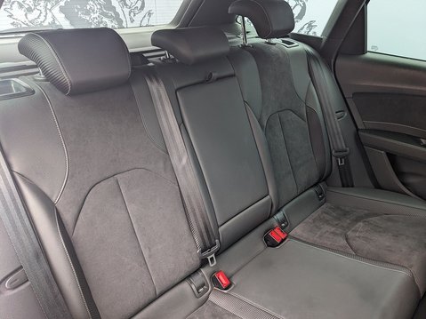 SEAT Leon TSI CUPRA 4DRIVE DSG 16