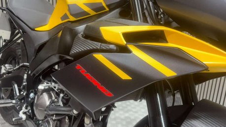 Aprilia Tuono 2025 25 PLATE 15BHP E5 SPORTS BIKE LEARNER ONLY 3K 56
