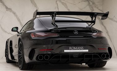 Mercedes-Benz Amg GT Black Series 3
