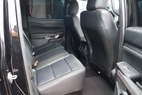 Ford Ranger 2025 3.0 V6 WILDTRAK ECOBLUE  2inch full lift styled by seeker  9