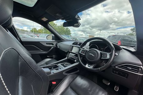 Jaguar F-Pace 2.0 D180 R-Sport SUV 5dr Diesel Auto AWD Euro 6 (s/s) (180 ps) 13