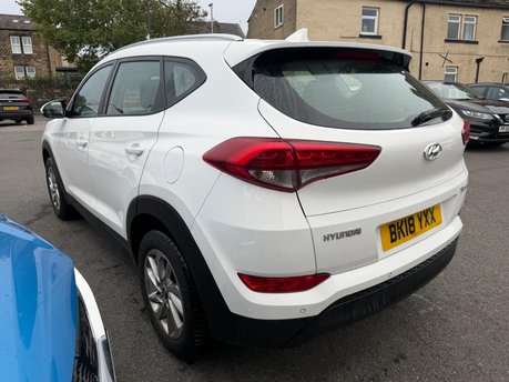 Hyundai TUCSON GDI SE NAV BLUE DRIVE 8