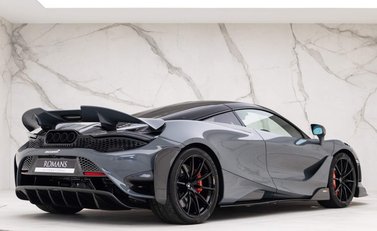 McLaren 765LT V8 SSG 22