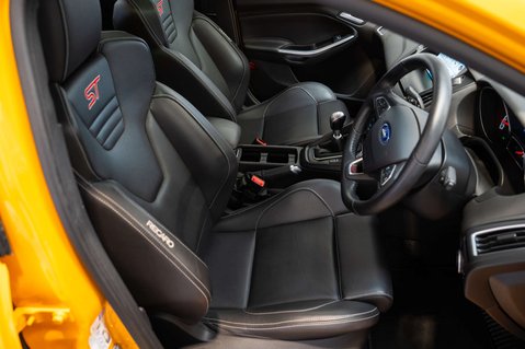Ford Focus 2.0 Focus ST-3 T 5dr 32