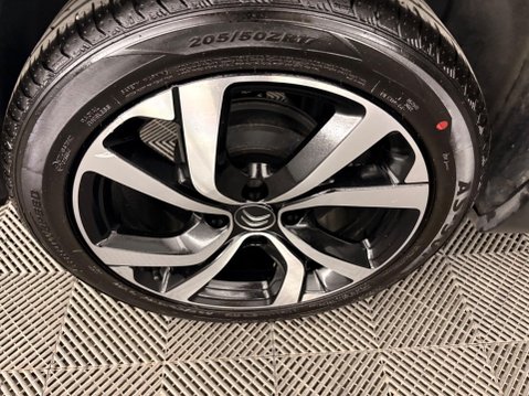 Citroen C3 1.2 PureTech Flair Plus Euro 6 (s/s) 5dr 39