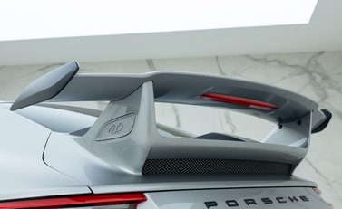 Porsche 911 GT3 (991.2) 27