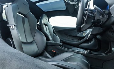 McLaren 570 GT MSO Black Collection 14