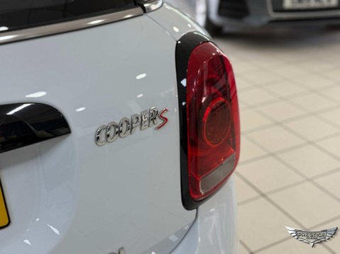 Mini Countryman 2.0 Cooper S Steptronic Euro 6 (s/s) 5dr 19