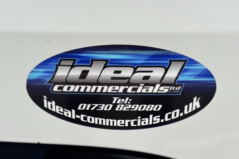 Land Rover Discovery SD6 306 Commercial HSE 12