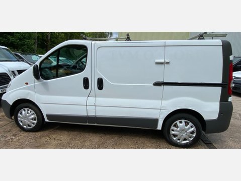 Vauxhall Vivaro 2.0 2700 CDTi FWD L1 4dr 12